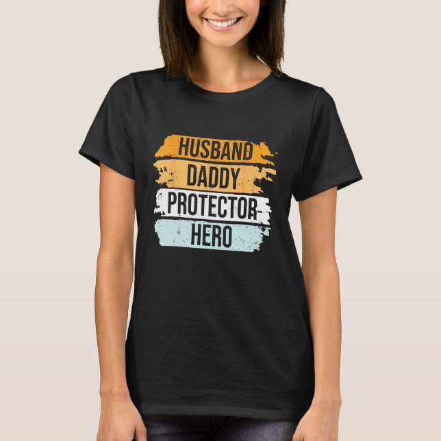 Camiseta Retro Husband Daddy Protector Hero Father s Day Fo (Anverso)