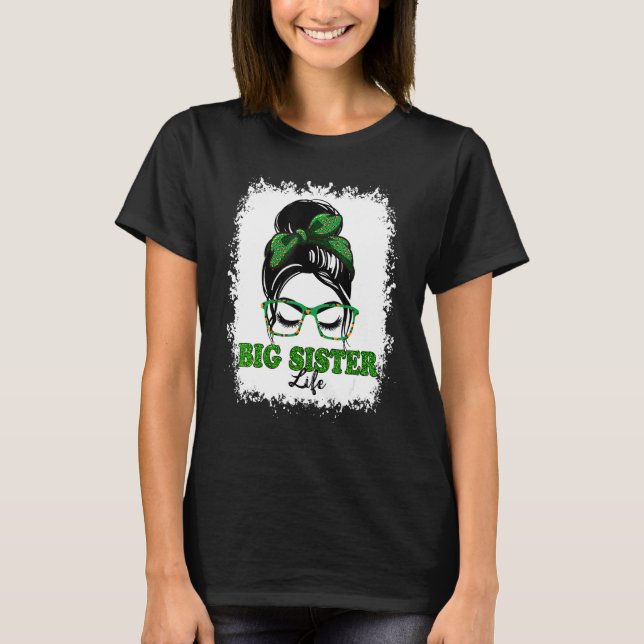 Camiseta Retro Irlandés Messy Bun Gran Hermana Vida Shamroc (Anverso)