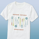 Camiseta Retro Kitchen Bakery Cafe Catering Business<br><div class="desc">Diseño de utensilios de cocina retro,  perfecto para un negocio de restauración,  cafetería,  restaurante,  panadería,  cocinero o chef. Cambie o quite el texto al personalizar.</div>