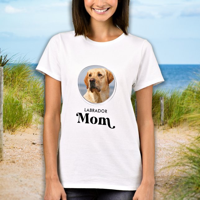 Camiseta Retro Labrador MOM Personaliza la foto del Mascota (Subido por el creador)