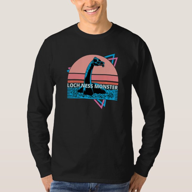 Camiseta Retro Loch Ness Monster Cryptid Nessie Vaporwave (Anverso)