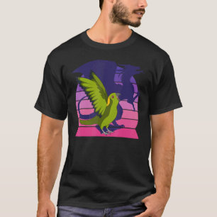 Camiseta Retro Loro I Dragón alado I Amazonía napada amaril