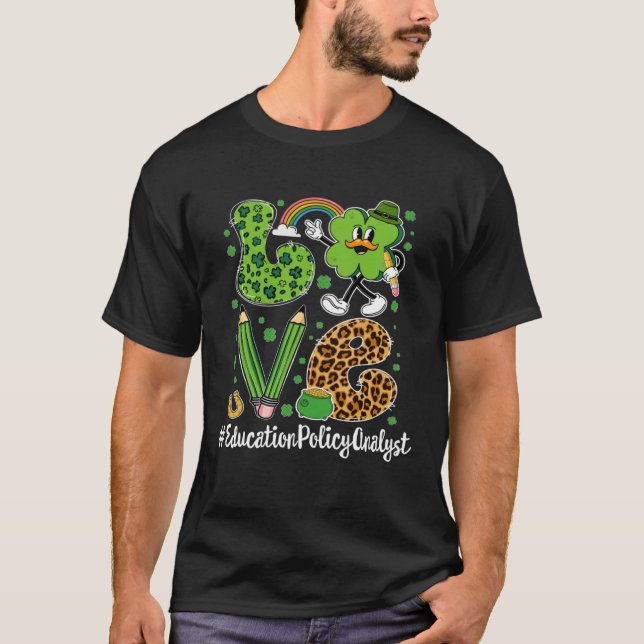 Camiseta Retro Love Education Analyst St Patrick s D (Anverso)