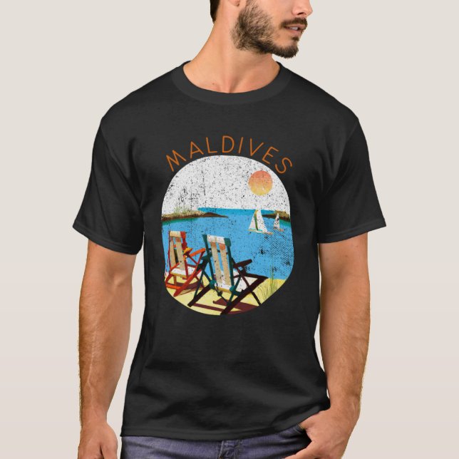 Camiseta Retro Maldives Souvenir  Vintage beach Vacation (Anverso)