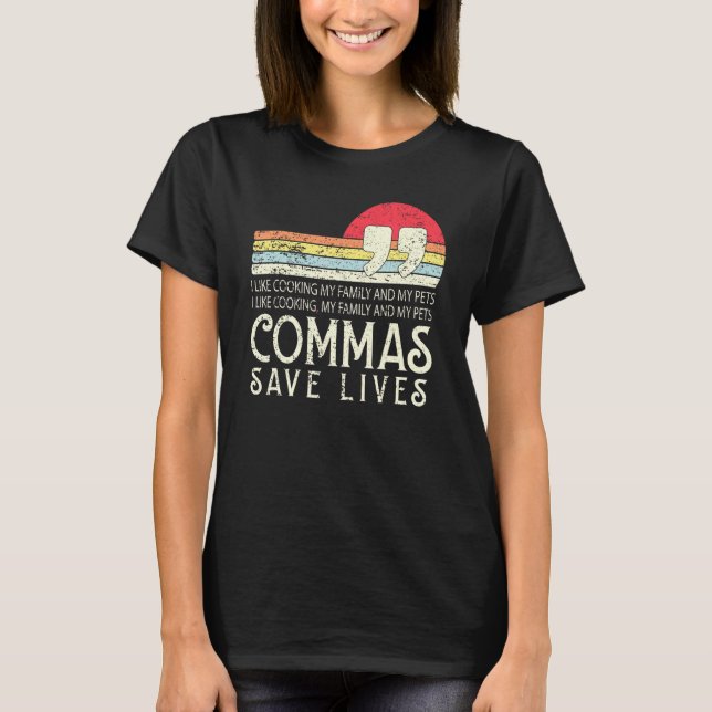 Camiseta Retro Me Gusta Cocinar A Mi Familia Y A Las Commas (Anverso)