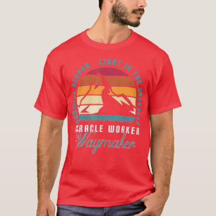 Camiseta Retro Mountain Religioso Cristiano Miracle Worker
