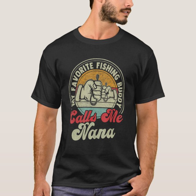 Camiseta Retro My Favorite Fishing Buddy Call Me Nana Fishi (Anverso)