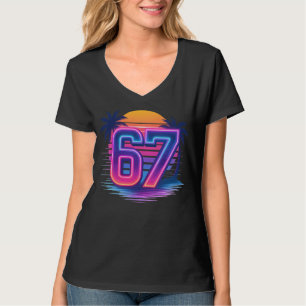 Camiseta Retro Neon 67 Estética