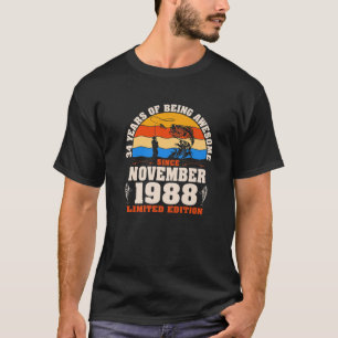 Camiseta Retro November 1988 34 Year Old Fishing Lover 34Th