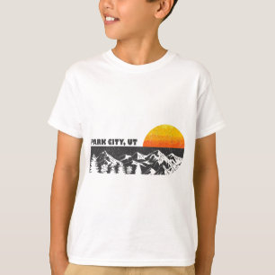 Camiseta Retro Park City Utah Mountain Sunset Winter