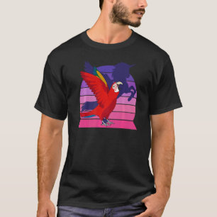 Camiseta Retro Parrot I Wingu Unicorn I Scarlet Macaw