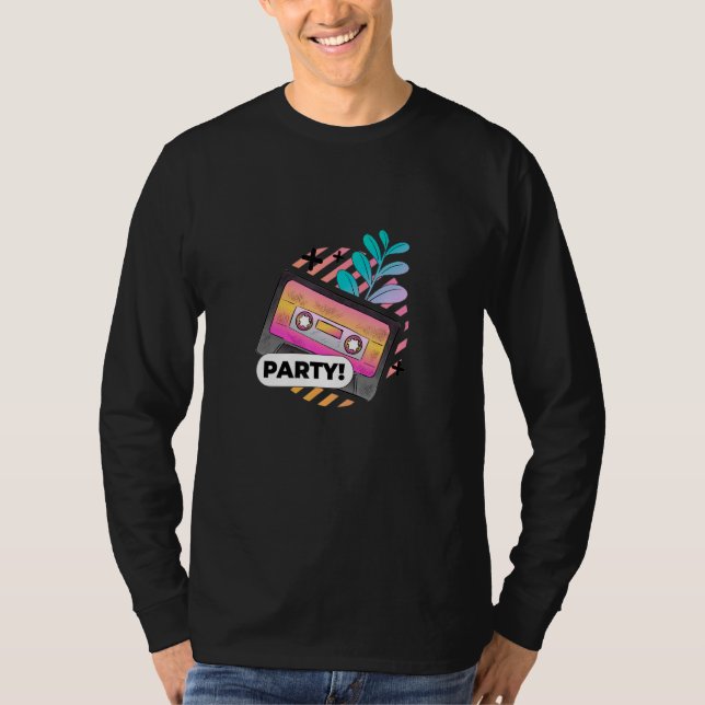 Camiseta Retro party    vintage cassette hoodie print   (Anverso)