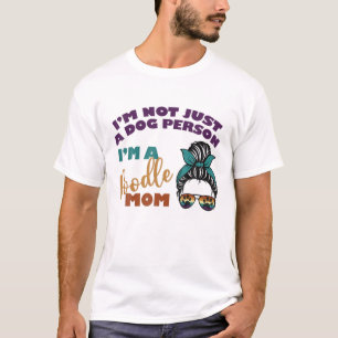Camiseta Retro Poodle Lover Poodle Mom Cute Messy Bun Sungl