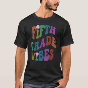 Camiseta Retro QUINTO GRADO VIBES Profesor Paz Amor 5Gr