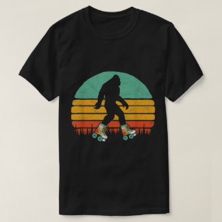 Camiseta Retro Roller Skating Bigfoot Design