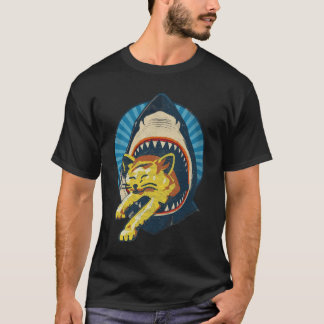 Camiseta Retro Shark Eating Cat Ocean Predator Attack Anima