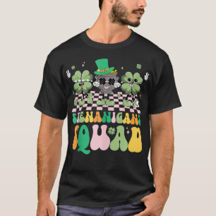 Camiseta Retro Shenanigans Squad Shamrock Gold Pot