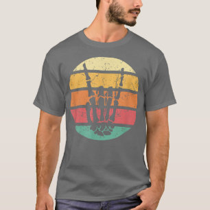 Camiseta Retro Skeleton Rock Hand For Music Lover