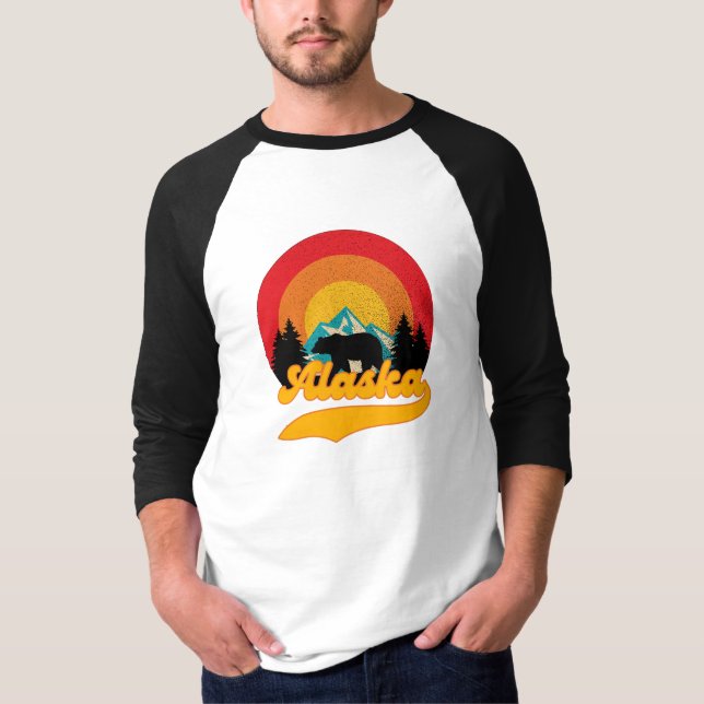 Camiseta Retro Sunset Alaska Juneau Bear Mountains Wild AK (Anverso)