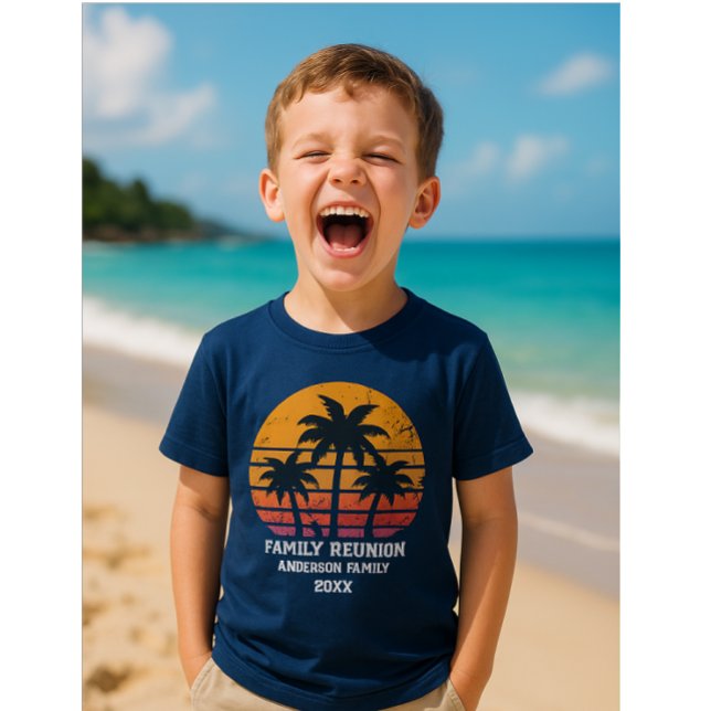 Camiseta Retro Sunset Family reunion matching summer  (Subido por el creador)