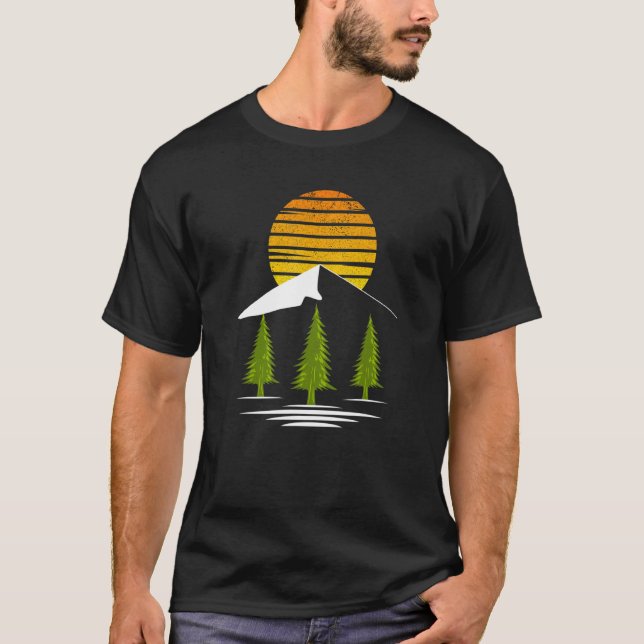 Camiseta Retro Sunset Pine Trees & Mountain Scene For Men (Anverso)