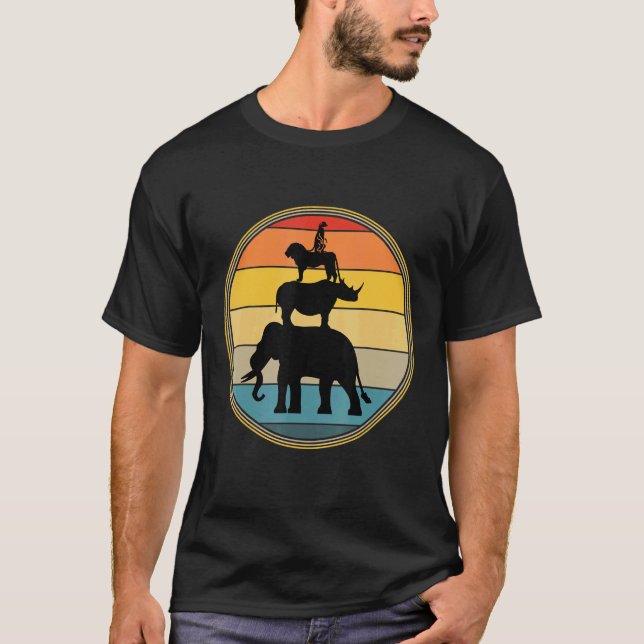 Camiseta Retro Sunset Sun Colo de animales salvajes apilado (Anverso)