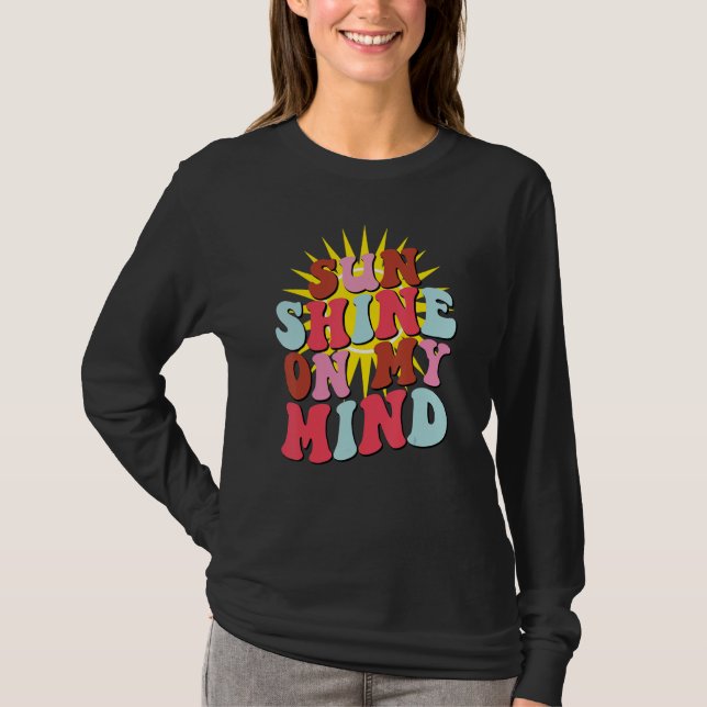 Camiseta Retro Sunshine On My Mind Groovy Summer (Anverso)