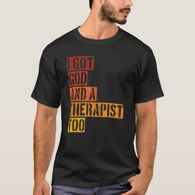 Camiseta Retro Tengo Dios Y Un Terapista Demasiado Biblia V (Anverso)
