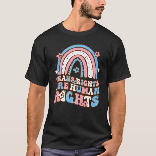 Camiseta Retro Trans Rights Are Human Rights Conming Out Da (Anverso)