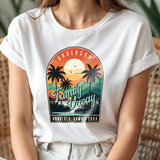 Camiseta Retro Tropical Family Vacation ID1135 (Subido por el creador)