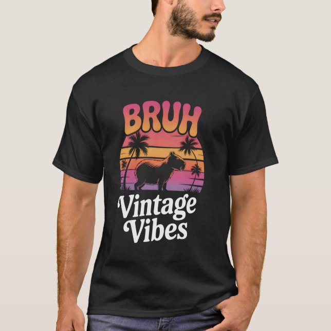 Camiseta Retro Vintage Capybara Bruh (Anverso)