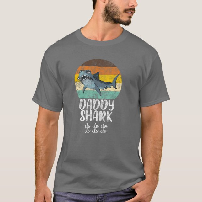 Camiseta Retro Vintage Daddy Shark Do do (Anverso)