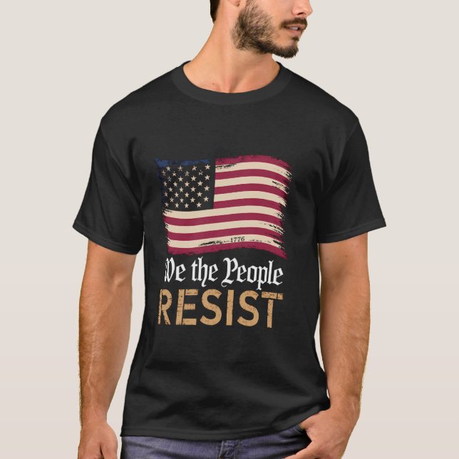 Camiseta Retro We The People Resist Political US Flag Men W (Anverso)