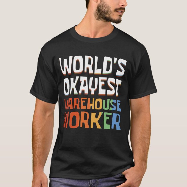 Camiseta Retro World's Okayest Warehouse Worker (Anverso)
