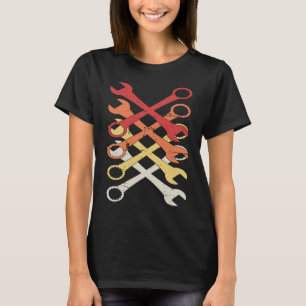 Camiseta Retro Wrenches Shop Employee, Técnico Car Mech