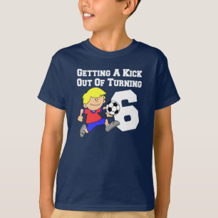 Camiseta Retroceso fuera de dar vuelta al jugador de fútbo