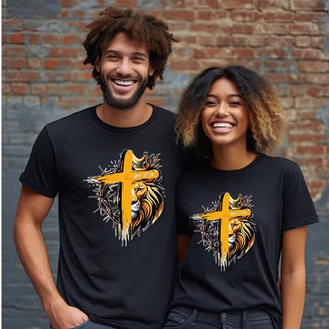 Camiseta Rev 17:14 Rey de Reyes - León- Cruz Unisex (Subido por el creador)