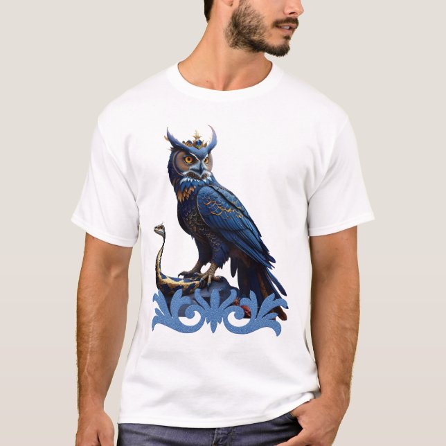 Camiseta Reyes de cielos y tierra, el búho majestuoso (Anverso)
