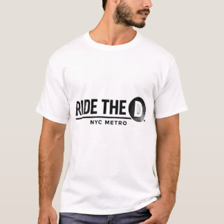 Camiseta Ride The D NYC Metro Tipografía Mínima