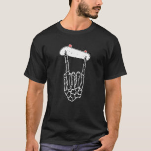 Camiseta Riding Fingerboard Skeleton Hand Rocks Premium