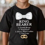 Camiseta Ring Bearer Duties Funny Boda<br><div class="desc">¡Prepárese su pequeño portador de anillo para un gran día con esta graciosa y linda camiseta que esboza sus importantes deberes! Este juguetón es perfecto para los chicos que están emocionados por jugar su parte en la ceremonia del boda. El diseño incluye una lista de verificación de los deberes del...</div>