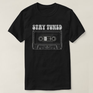 Camiseta Ritmo Retro y Melodías de Montaña