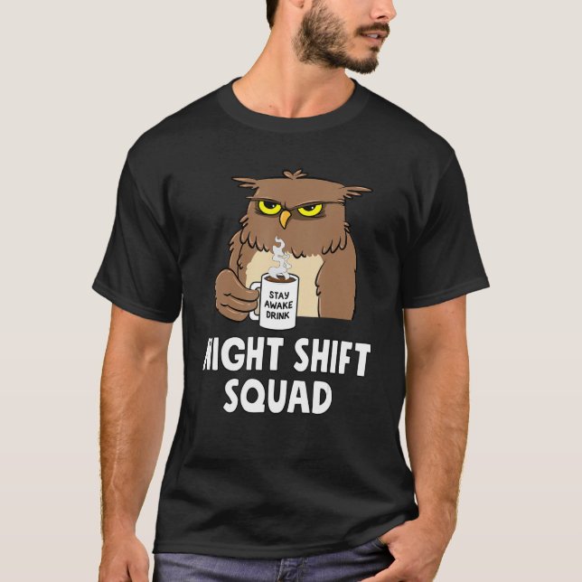 Camiseta RN Nurse Night Shift Squad Funny Coffe Owl (Anverso)