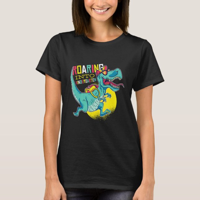 Camiseta Roaring en niños de kindergarten (Anverso)
