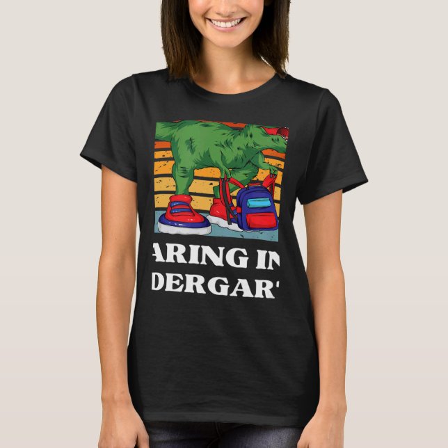 Camiseta Roaring into Kindergarten Dinosaur Rex Back to Sch (Anverso)