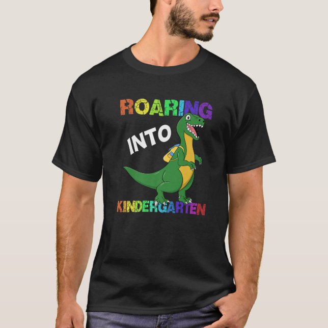 Camiseta Roaring Kindergarten Dinosaur Para Volver A La Esc (Anverso)