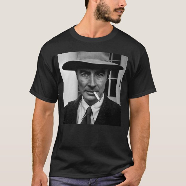 Camiseta Robert Oppenheimer Smoking Photo (Anverso)
