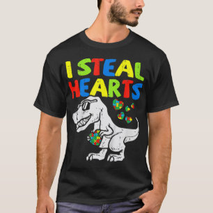 Camiseta Robo corazones y traigo a los niños de dinosaurios