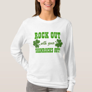 Camiseta ¡Roca hacia fuera con sus tréboles hacia fuera!