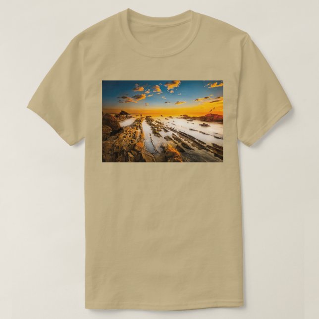 Camiseta Rocas antiguas (Diseño del anverso)